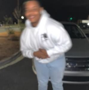 Meet your Posher, Max